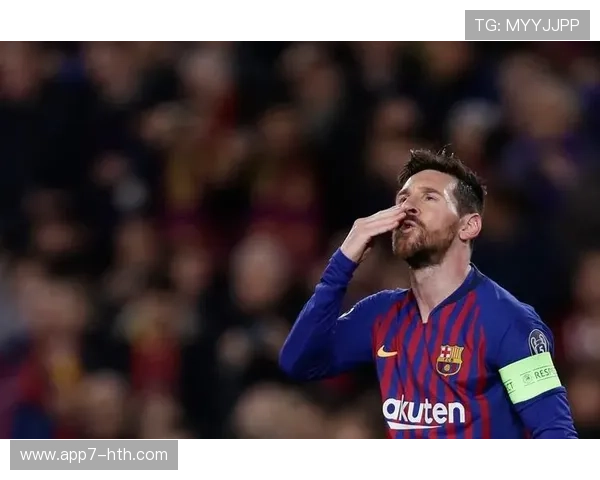 里昂防线稳如磐石,本赛季七场零封展现强大防守实力 里昂防线稳如磐石,本赛季七场零封展现强大防守实力